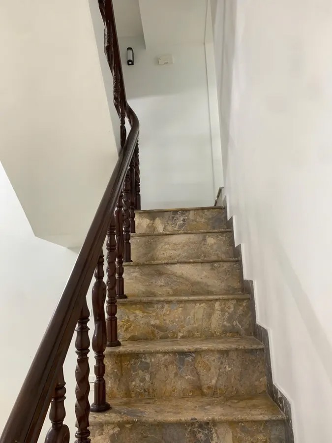 BÁN NHÀ RIÊNG Phố  Ngô Gia Tự 40m2 3 tầng MT 4.5m, 7.95 tỷ Long Biên Hà Nội