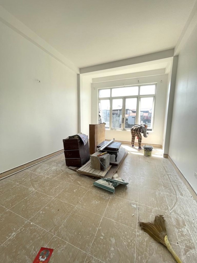 Bán nhà mặt phố Cổ Nhuế 50m2, 5 tầng, mặt tiền 4m, kinh doanh đỉnh
