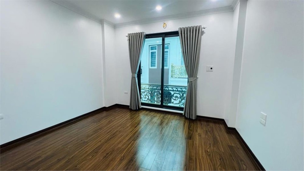 Siêu phẩm mặt phố Cổ Nhuế, vỉa hè rộng, thang máy, kinh doanh đỉnh