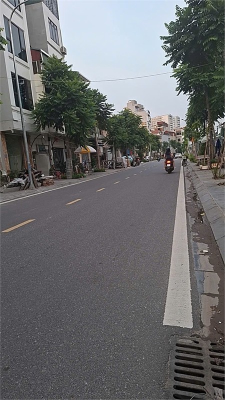 🏠 BÁN NHÀ VIỆT HƯNG – 38M² – 4 TẦNG – 6.8 TỶ – GẦN Ô TÔ – NHÀ ĐẸP Ở NGAY