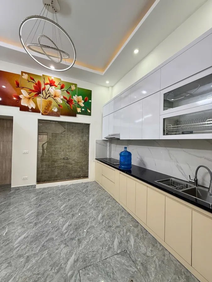 NHÀ ĐẸP PHÂN LÔ QUÂN ĐỘI Tô Vĩnh Diện 59m2 X 5 tầng MT4.2m, 15.7 tỷ Thanh Xuân Hà Nội