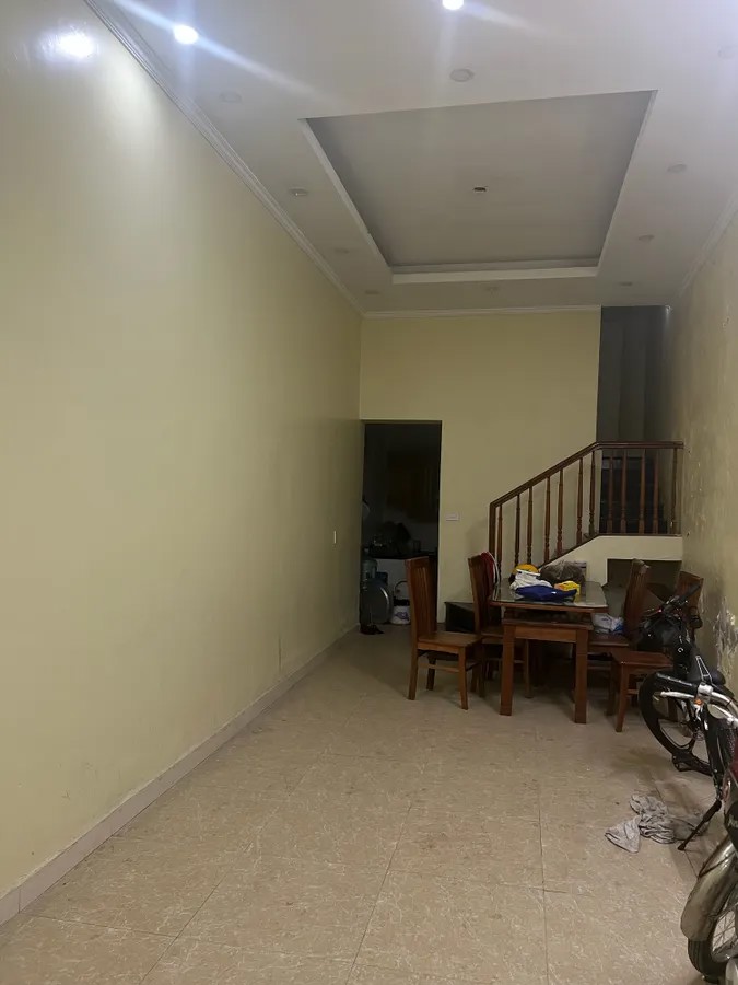 BÁN NHÀ RIÊNG Phố Phan Đình Giót 48m2 X  3 Tầng mt 3.5m, 8.5 Tỷ Thanh Xuân