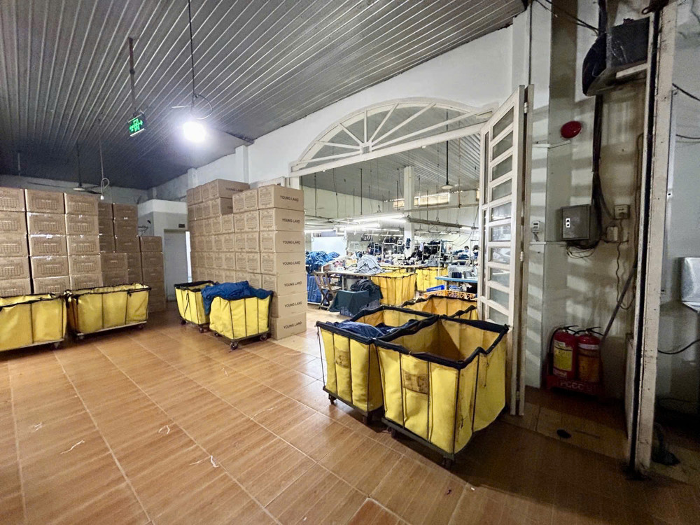 BÁN XƯỞNG MAY 32 x 34M SHR  THỚI TAM THÔN – HÓC MÔN ĐƯƯƠNG XE TẢI LỚN ĐANG CHO THUÊ 80TR/T
