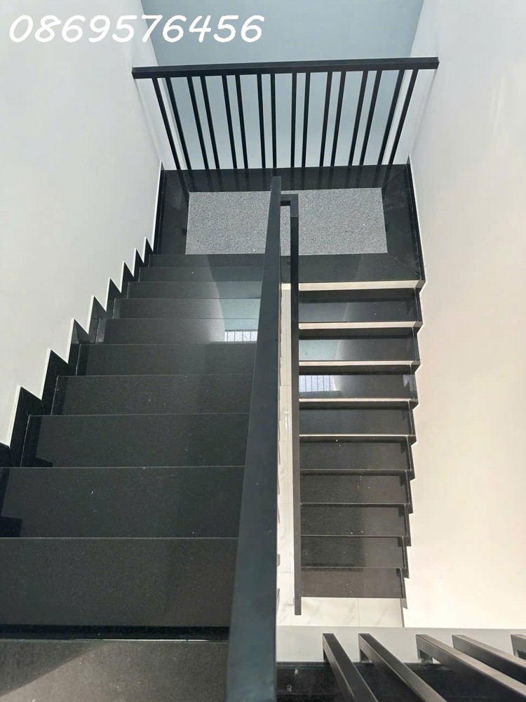 BẤT ĐỘNG SẢN KHÁNH HOÀ CẦN BÁN CĂN NHÀ 2 TẦNG