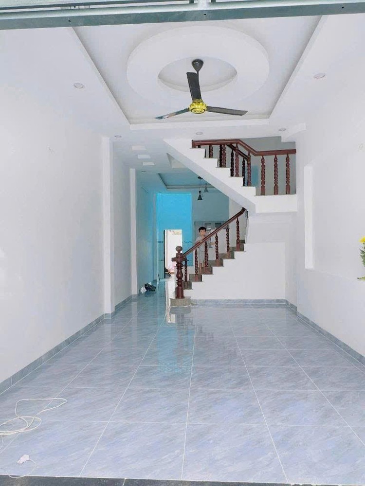 4❌32m, NHÀ BÁN 3 TẦNG, 4PN, 1/ NGUYỄN THỊ BÚP, HT, Q.12, 5 TỶ NHỈNH