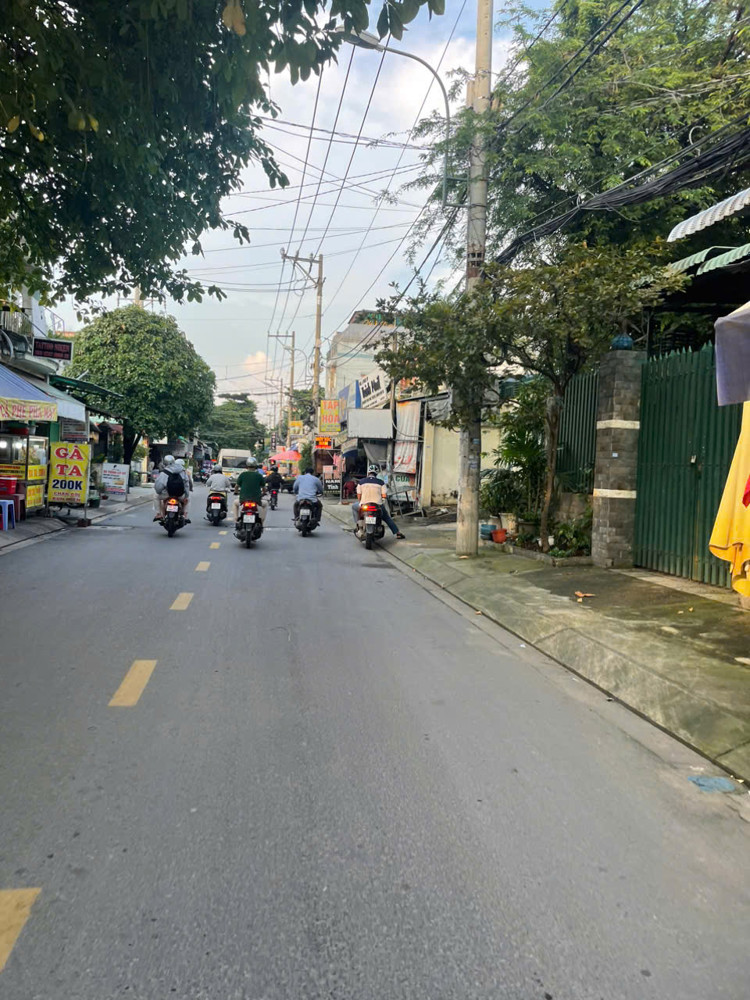 BÁN GẤP CẶP NHÀ + 7PT (8x30) – THU NHẬP ỔN ĐỊNH – MT HIỆP THÀNH 17, Q12