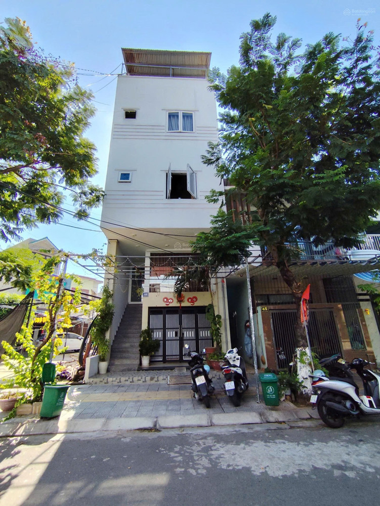 Bán đất và nhà 4.5 tầng, S=115m2 MT 5, lô góc 3 thoáng (trc, sau và hông)