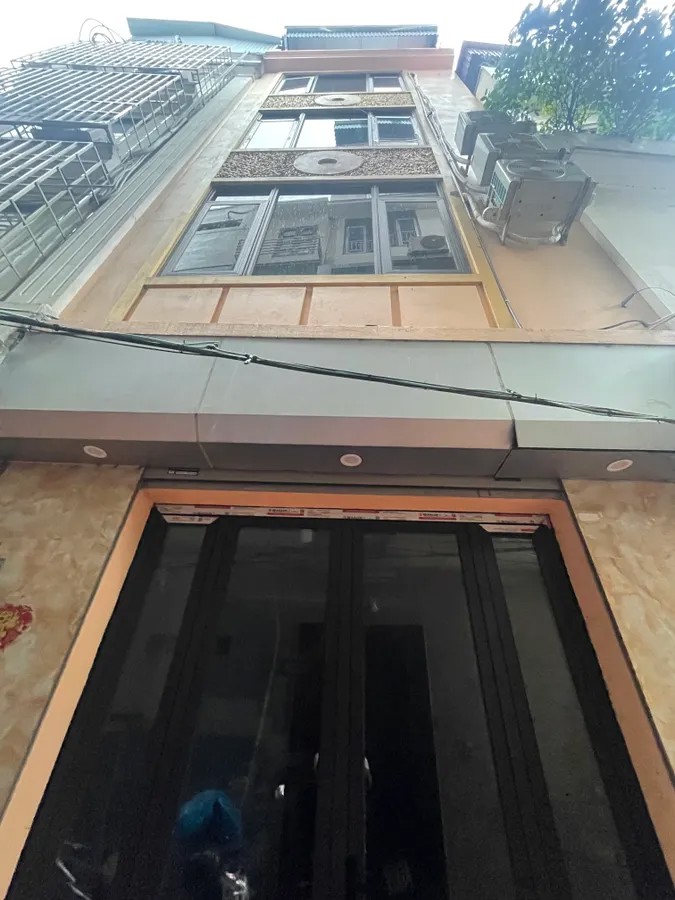BÁN NHÀ RIÊNG Phố Ngọc Thụy 42m2 X 5 Tầng ,mặt tiền 4m, 6.9 tỷ Long Biên Hà Nội