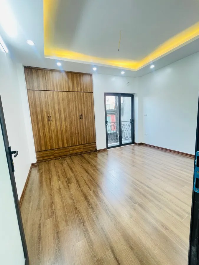 Bán Nhà Đê Trần Khát Chân 37m2.  5 tầng. mặt tiền 4m. giá 7 Tỷ Hai Bà Trưng Hà Nội