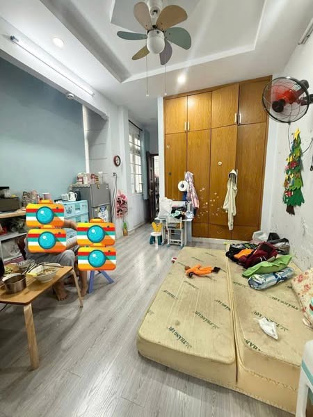 Nhà HXH Đường Lê Hồng Phong Quận 5 Phường 2 Cũ