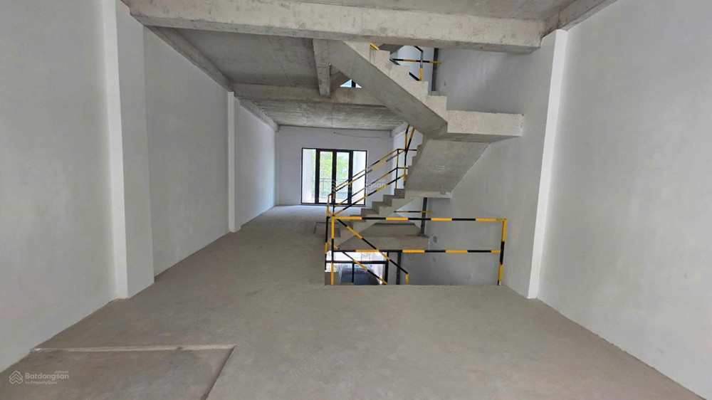 Chính chủ bán nhà phố The Classia, Đường Võ Chí công. Khu dân cư cao cấp
