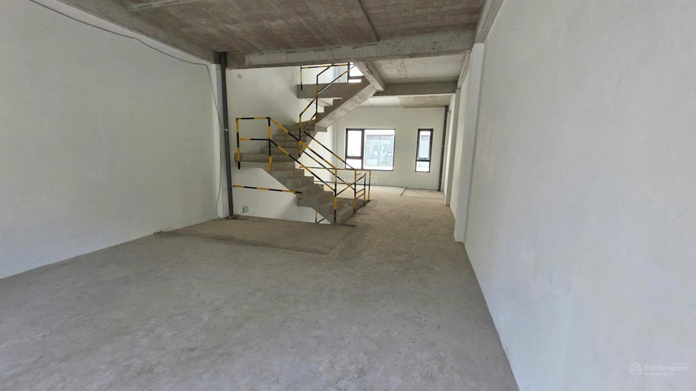 Chính chủ bán nhà phố The Classia, Đường Võ Chí công. Khu dân cư cao cấp