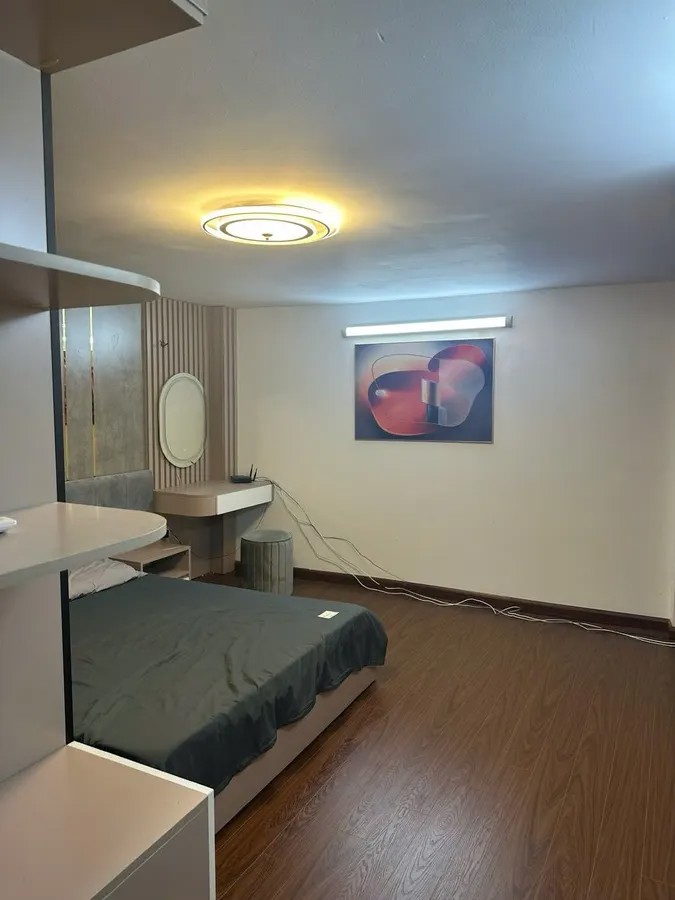 Bán Nhà Hoàng Hoa Thám 44m2. 3 tầng. mặt tiền 4. giá 7.95 tỷ Ba Đình Hà Nội