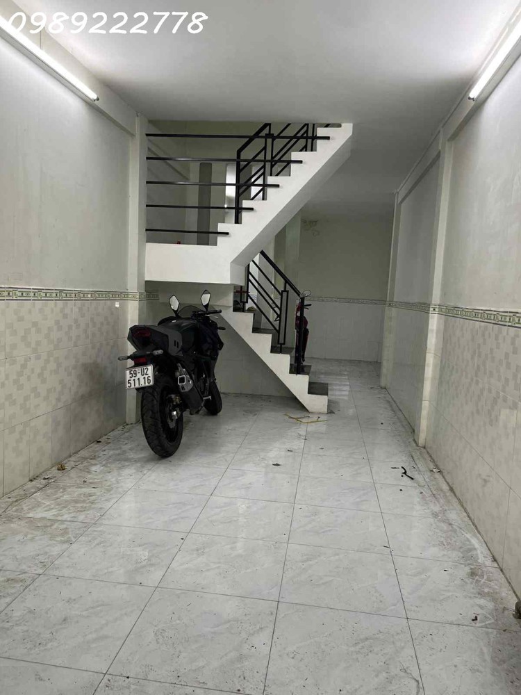 BÁN NHÀ TÂN PHƯỚC- P6- KỀ HẺM XE HƠI GẦN MẶT TIỀN - 2 LẦU NỞ HẬU - 28M2 - CỰC THƠM. MT 133