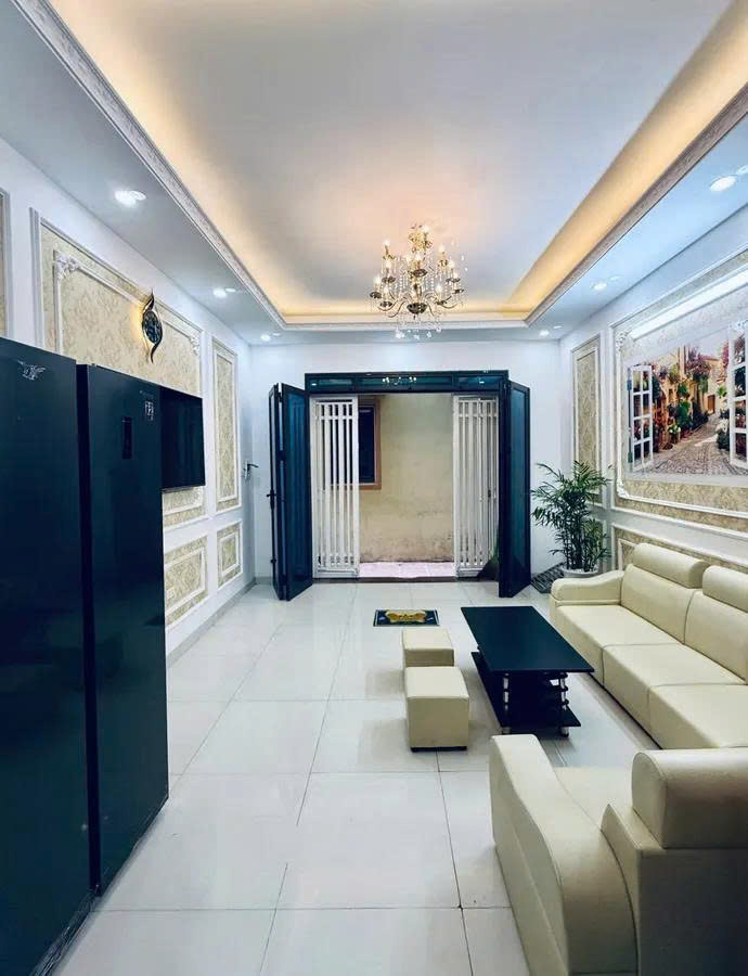 Bán nhà Yên Lộ - Hà Đông  31m x 5 tầng, MT 3.9m  Giá 5.6 tỷ . Nhà đẹp, ở ngay