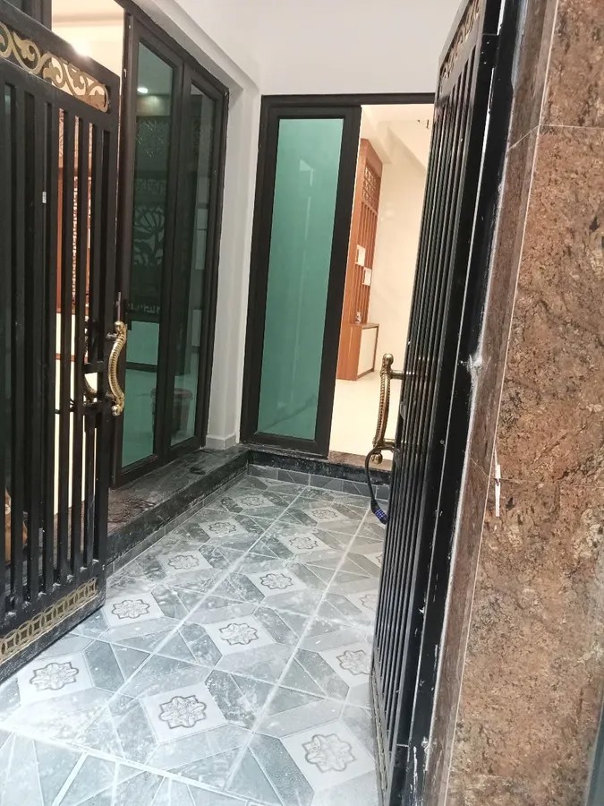 NHÀ MỚI- ĐẸP -Ở LUÔN Phố Ngọc Thụy 60m2 X 3 tầng  8.2 tỷ Long Biên Hà Nội