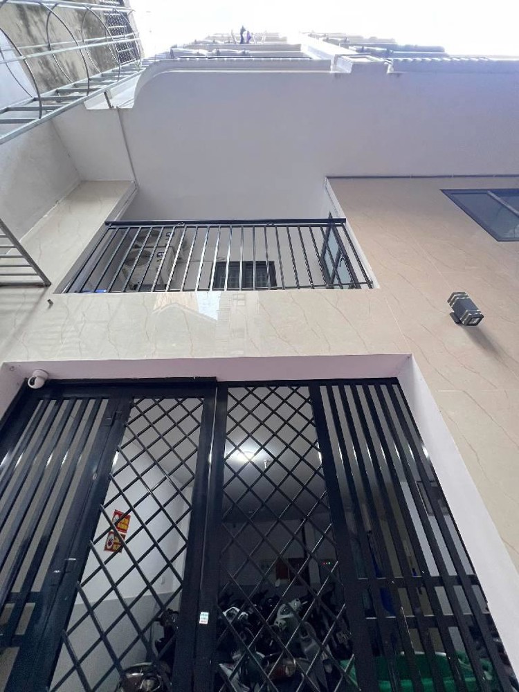 Bán tòa nhà 70m2, 7 tầng, 20 phòng, thang máy, dòng tiền 1 tỷ/năm – 19 tỷ