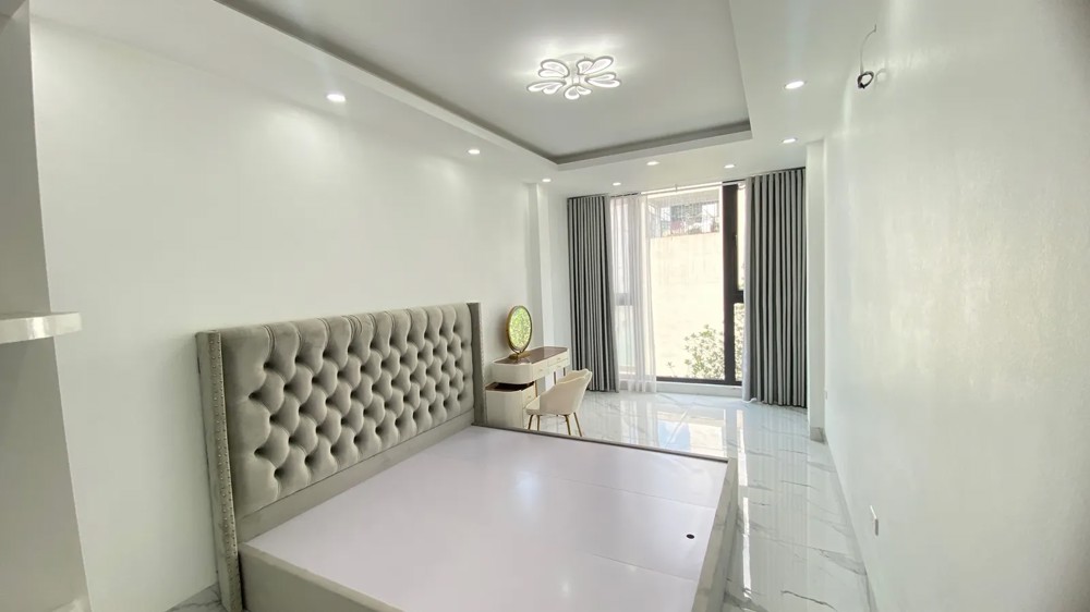NHÀ 6 TẦNG THANG MÁY Ô TÔ ĐỖ CỦA Phố Đàm Quang Trung 30m2 X 8.45 Tỷ Long Biên Hà Nội