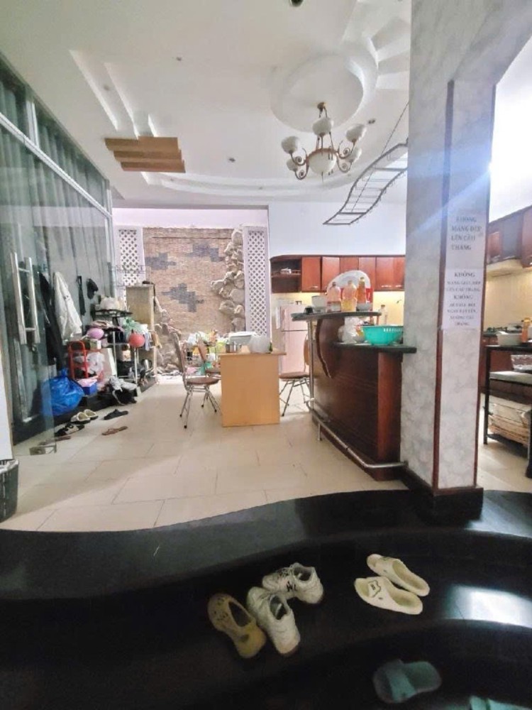 Biệt thự 4 tầng Đ.8m, SHR Vuông  – Bình Lợi Bình Thạnh SS