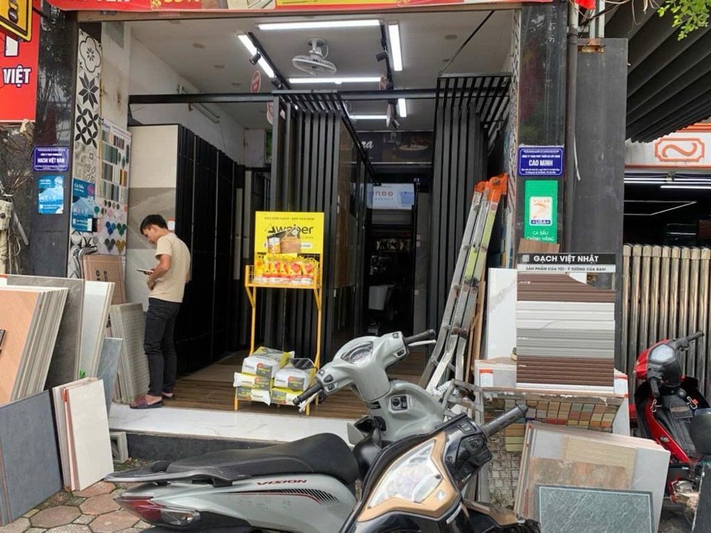 Bán nhà mặt phố Hoàng Quốc Việt, 80m2, 7 tầng thang máy, 2 mặt phố, giá 25 tỷ