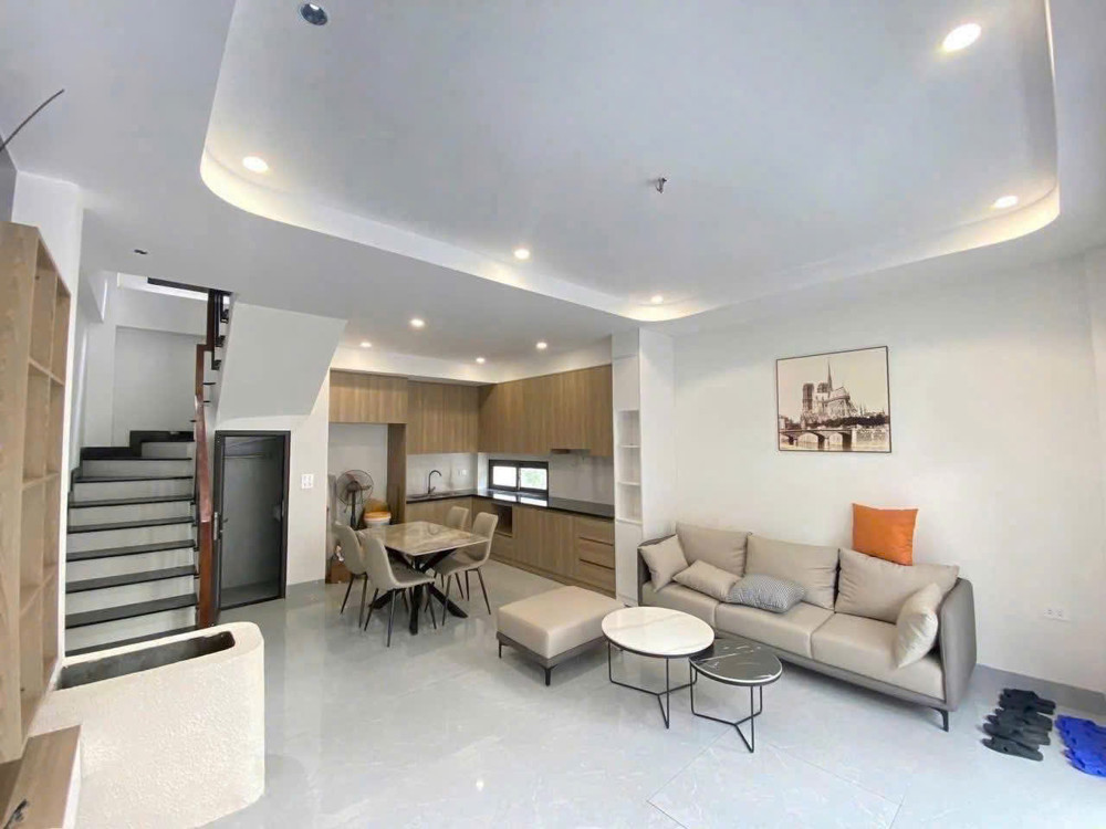NHÀ 4 TẦNG MỚI TINH TẠI XÃ PHÚC THỊNH  NGUYÊN KHÊ ( CŨ )