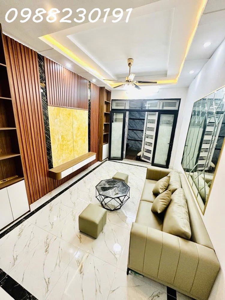 DUY NHẤT Nhà mới Phúc Lợi - 34m2 - 5 tầng - Ở ngay - 10m ra ô tô nhỉnh 5 tỷ