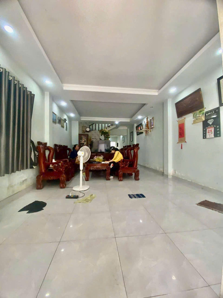 BÁN NHÀ CHDV (5x30) MT 12M TÂN CHÁNH HIỆP, Q12 GIÁ ĐẦU TƯ