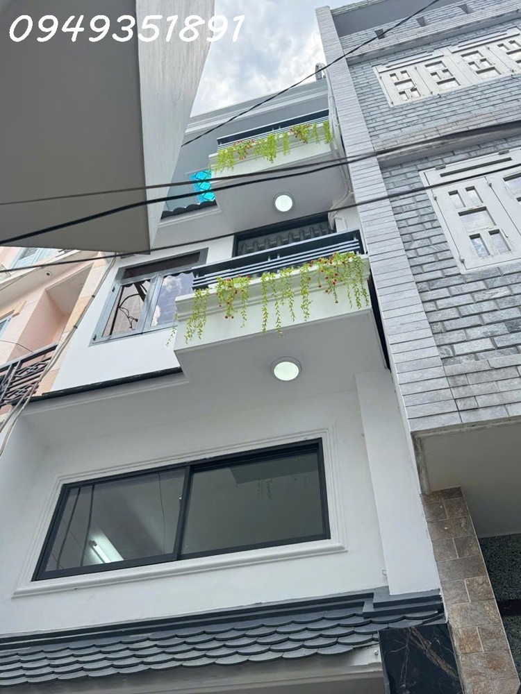 💎 TRUNG TÂM PHÚ NHUẬN – 4 TẦNG BTCT – HẺM 5M THÔNG 3 PHÍA – CHỈ 4.75 TỶ