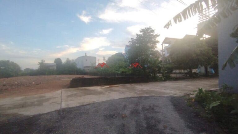 SIÊU PHẨM CẦN BÁN LÔ ĐẤT 133,5M TẠI ĐẠI YÊN-CHƯƠNG MỸ-HÀ NỘI