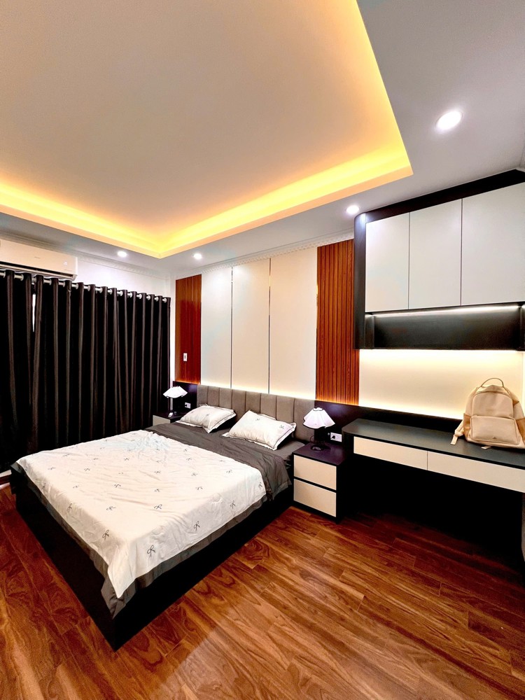 Bán nhà Phú Lương 42m2, 5 tầng, ngõ thông, lô góc,  ở ngay