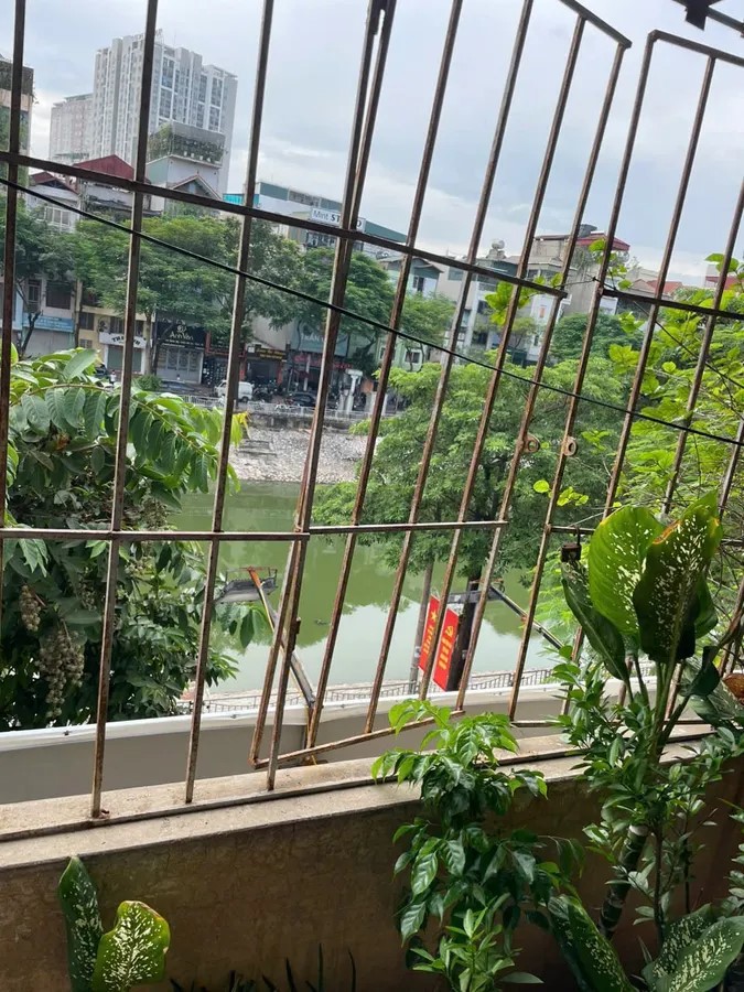 SIÊU PHẨM MẶT PHỐ NGÃ TƯ SỞ - MT 5M - SÁT ROYAL CITY - ĐÓN SÓNG QUY HOẠCH - 20.9 TỶ