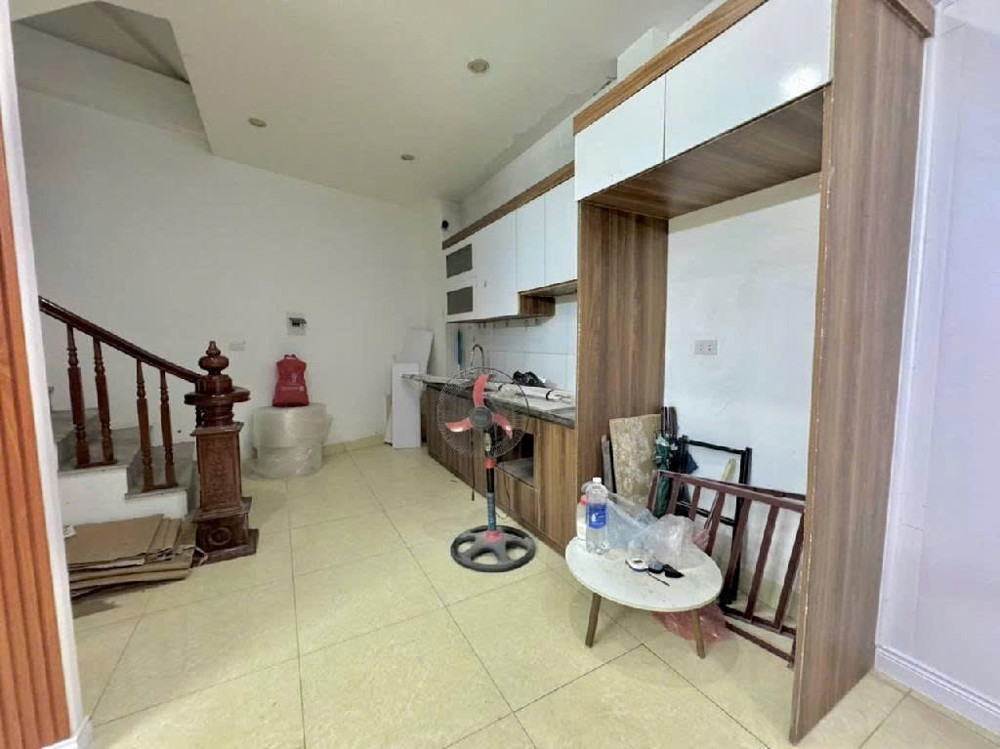 Nhà Trung Tâm Mỹ Đình, Ở Sướng, Nội Thất Đẹp, Mới 39M2 x 5 Tàng Giá 8.6 tỷ