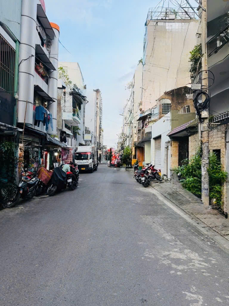 BÁN NHÀ MẶT TIỀN ĐỒNG NAI – TRUNG TÂM QUẬN 10 – HIẾM NHÀ BÁN – NGANG 6M BỀ THẾ – GIÁ 24.5
