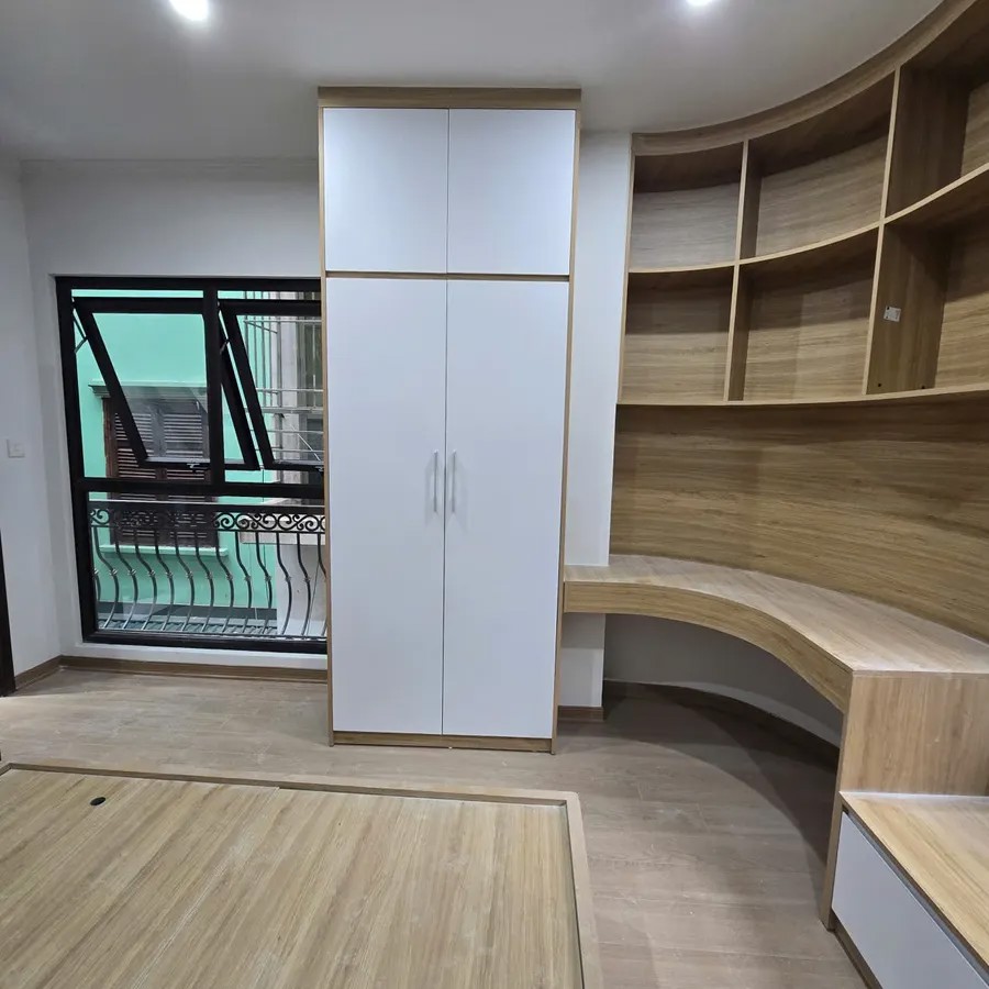 BÁN NHÀ RIÊNG Phố Khương Trung 45m2 X 6 tầng 12.9 Tỷ Thanh Xuân Hà Nội