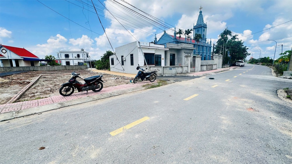 SIÊU PHẨM LÔ GÓC GIÁ MỀM – ĐOÀN KẾT, MINH TÂN CHỈ 1,9xx TỶ  ZALO 0567 222 555
