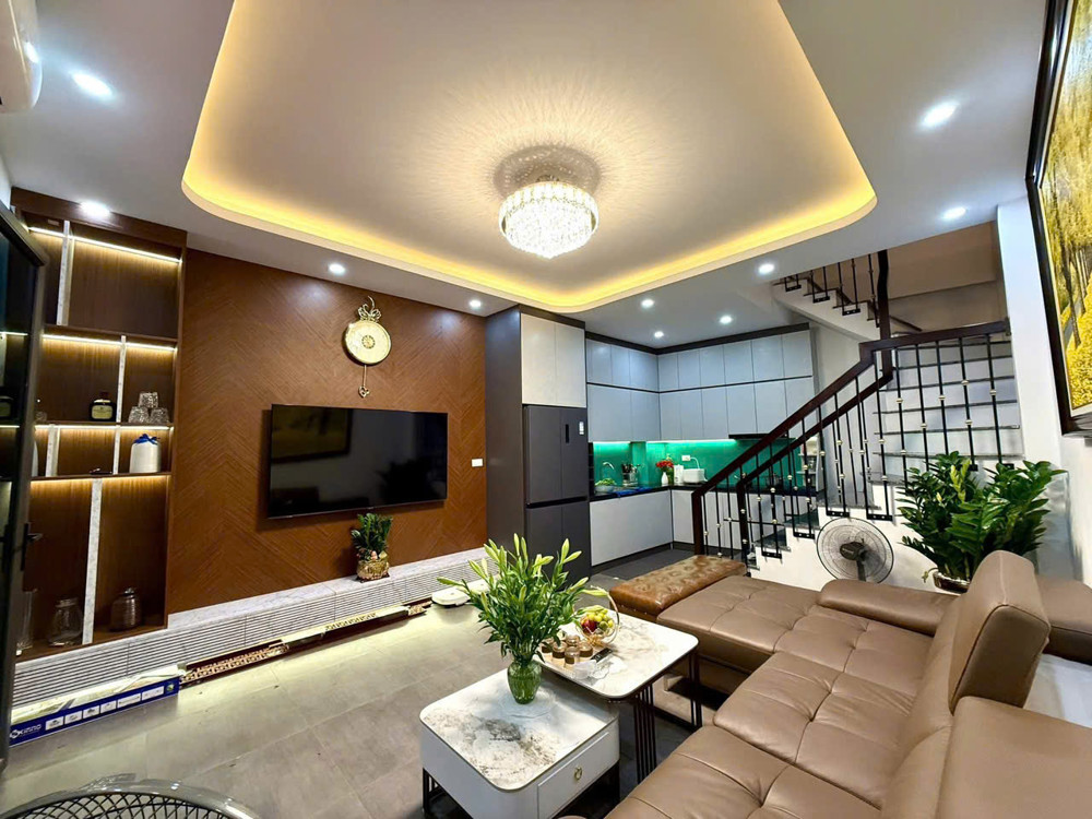SIÊU PHẨM TRUNG TÂM QUANG TRUNG – 92M, 4 TẦNG, CHỈ 11,5 TỶ – NHÀ ĐẸP, VỊ TRÍ VÀNG, GIÁ CỰC MỀM