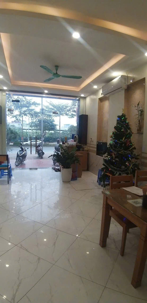 SIÊU PHẨM VẠN PHÚC – 77M, GIÁ CHỈ 10 TỶ! NHÀ ĐẸP – NGÕ RỘNG – VỊ TRÍ TRUNG TÂM HÀ ĐÔNG!