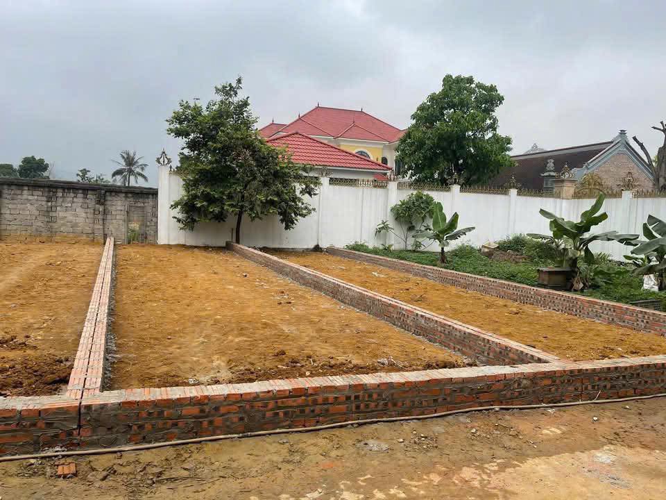 Đất nền Láng Hòa Lạc giá 2.95 tỷ diện tích 100m2 gần bệnh viện Vinmec – Nguyễn Hùng BĐS - 0989333012