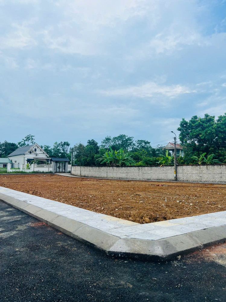Đất nền Láng Hòa Lạc giá 2.95 tỷ diện tích 100m2 gần bệnh viện Vinmec – Nguyễn Hùng BĐS - 0989333012