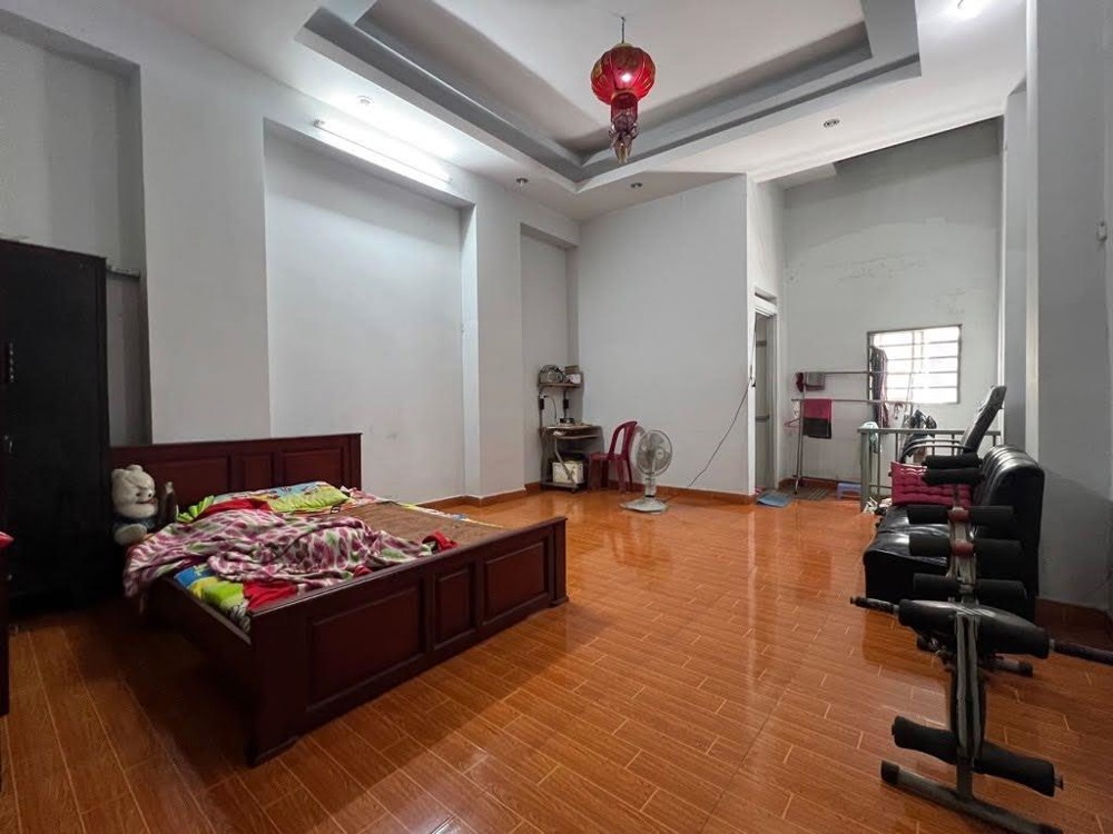 Bán nhà 3 tầng, hẻm xe hơi Thống Nhất,  gần LotteMart Gò Vấp, 100m2, 12 Pn, 9.45 tỷ TL