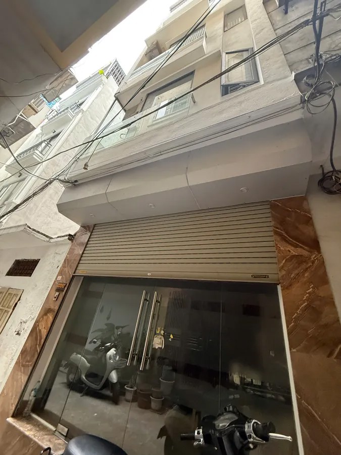 BÁN NHÀ RIÊNG Phố Ngọc Lâm 40 m2 X 4 Tầng  9.8 tỷ Long Biên Hà Nội