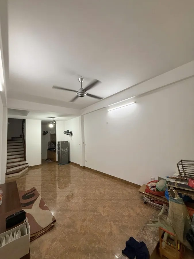 BÁN NHÀ RIÊNG Phố Ngọc Lâm 40 m2 X 4 Tầng  9.8 tỷ Long Biên Hà Nội