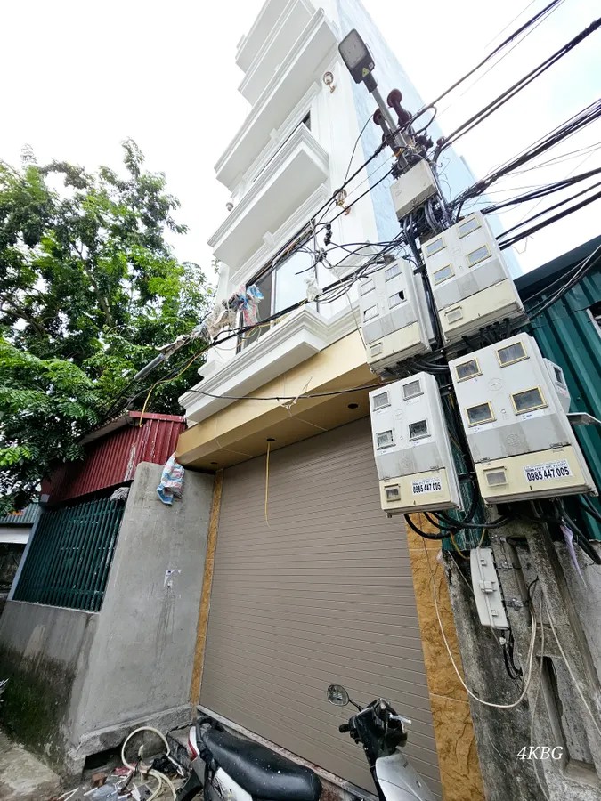 NHÀ MƯỚI- ĐẸP Ngọc Trì -Long Biên 50m2 X 6 Tầng MT 3.8m2 X 9.5 TỶ