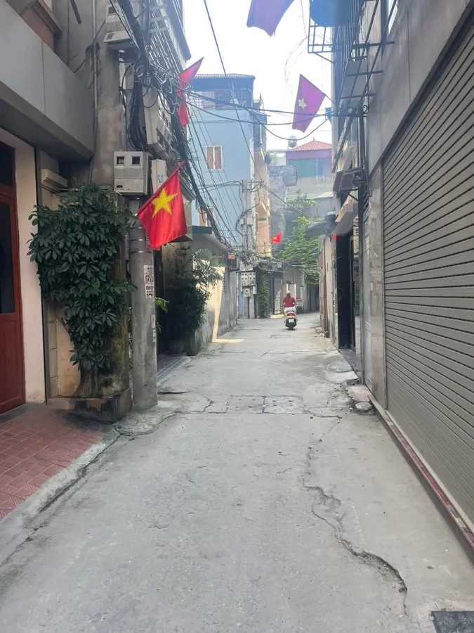 NHÀ MỚI Ở LUÔN Phố Thượng Thanh 48m2 X 3 Tầng MT 5.4m, 7.3 tỷ Long Biên Hà Nội