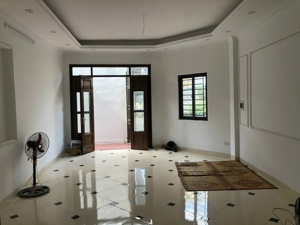 BÁN NHÀ RIÊNG 5 TẦNG 48M2 Xuân Đỗ - Long Biên Hà Nội,CHỈ 7.1 TỶ