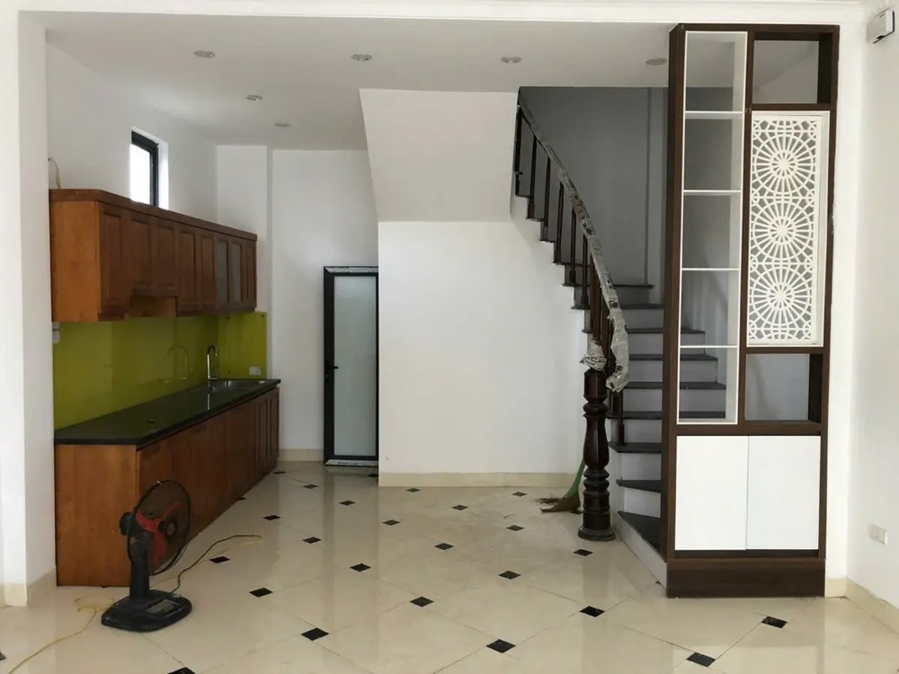 BÁN NHÀ RIÊNG 5 TẦNG 48M2 Xuân Đỗ - Long Biên Hà Nội,CHỈ 7.1 TỶ
