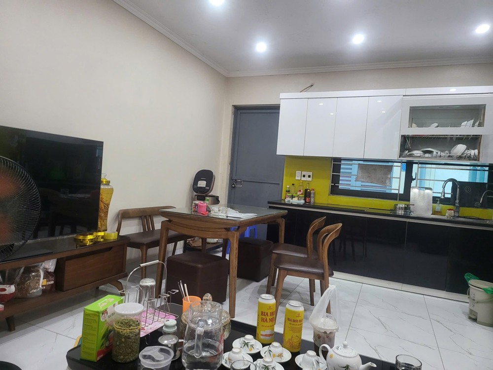 Bán nhà Thanh Lãm 49m2, 5 tầng, 2 mặt thoáng, kinh doanh nhỏ, ở ngay