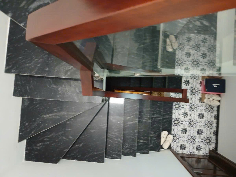 Bán nhà Thạch Bàn 46m 5 tầng thang máy ô tô tránh hơn 10 tỷ