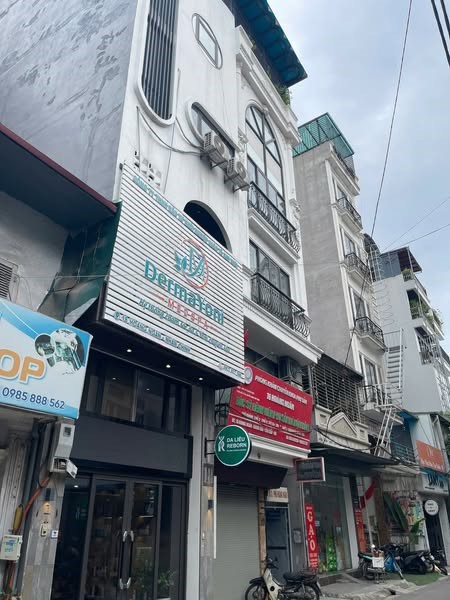 CỰC SỐC! BÁN ĐẤT MẶT PHỐ HOÀNG NGÂN - GIÁ CHỈ NGANG NHÀ TRONG NGÕ - BAY NHANH TRONG NGÀY!