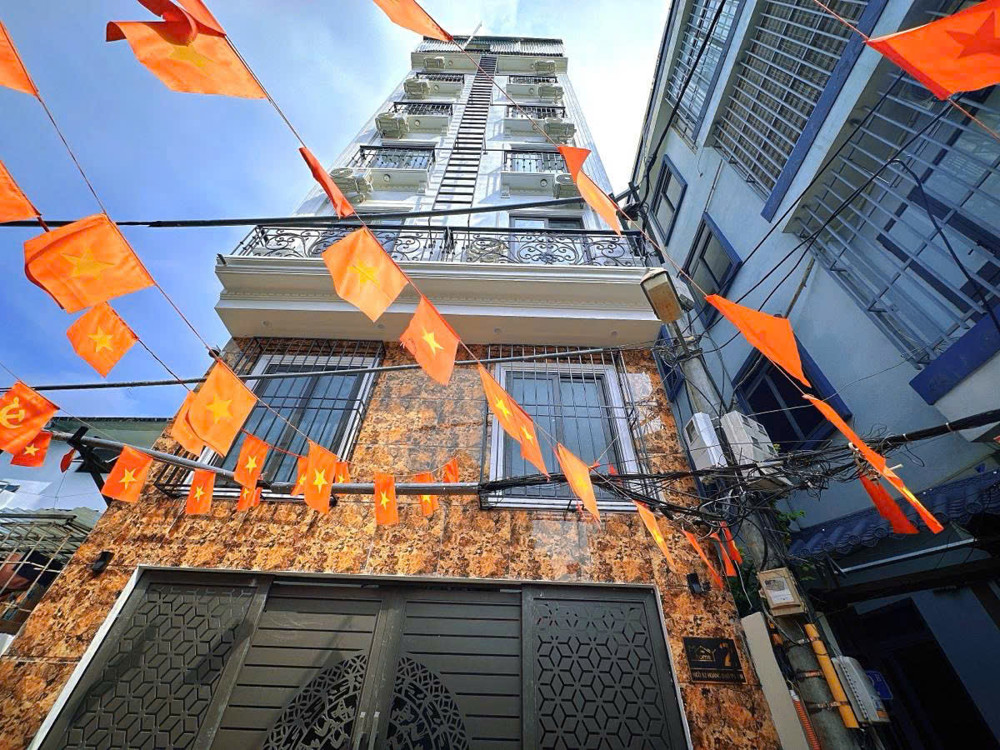 Bán tòa chung cư mini cao cấp phố Hoàng Đạo Thành - Ô tô đỗ cửa 80m x 8 tầng 22 phòng khép kín